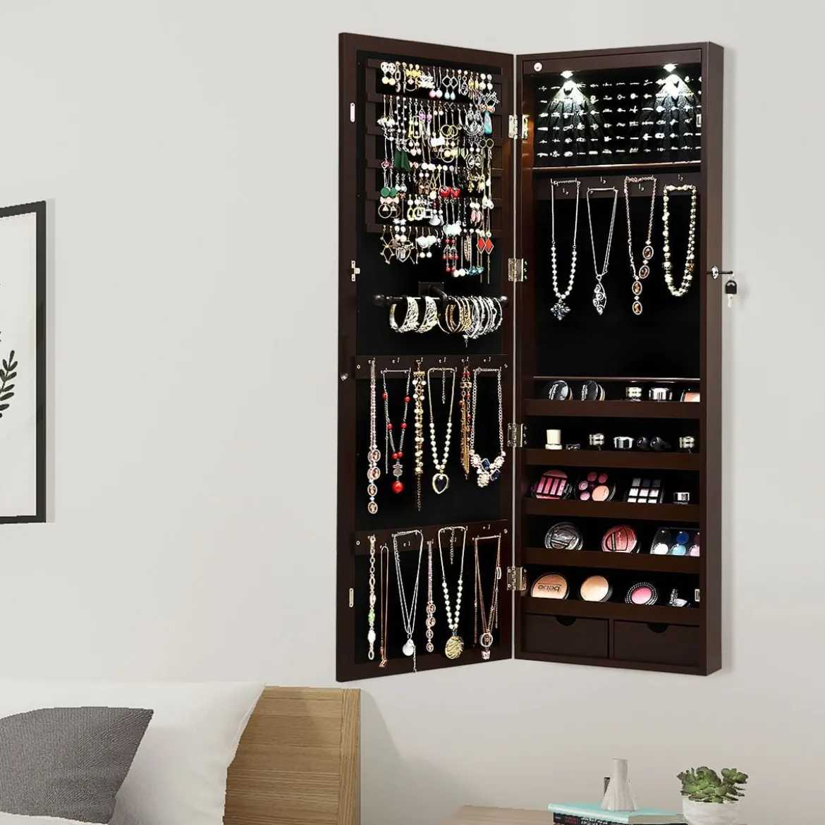 Abschließbarer LED-Schmuckschrank mit Ganzkörper-Spiegel 37 x 9.5 x 108 cm Braun