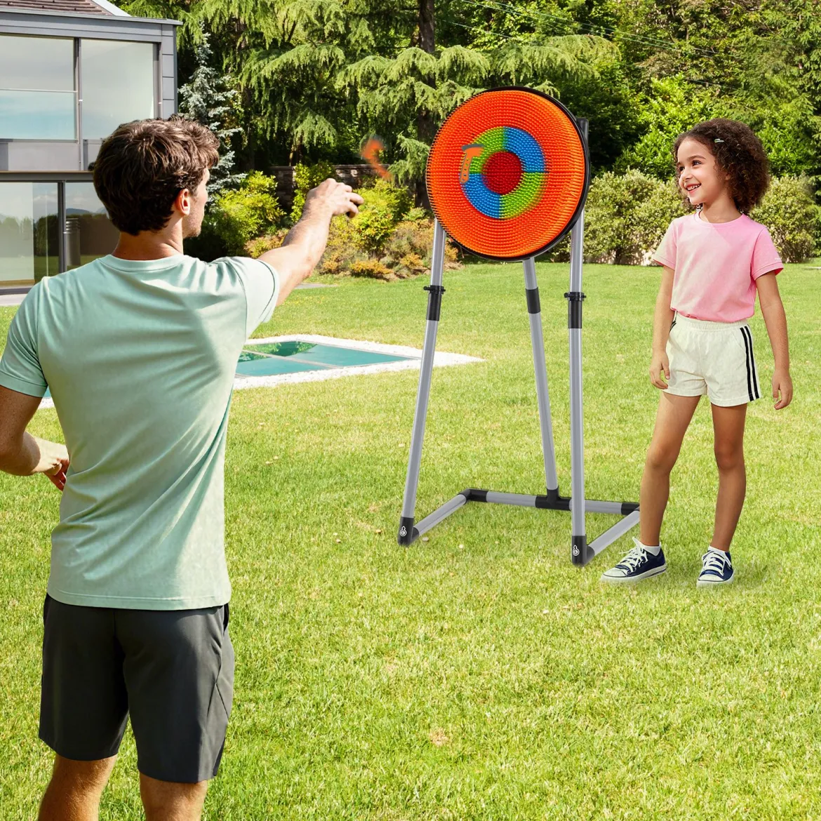 Axt Wurfspiel Set 4 in 1 Wurfäxte Spiel mit Bogen Zielscheibe 5 Pfeilen & 3 Äxten Orange