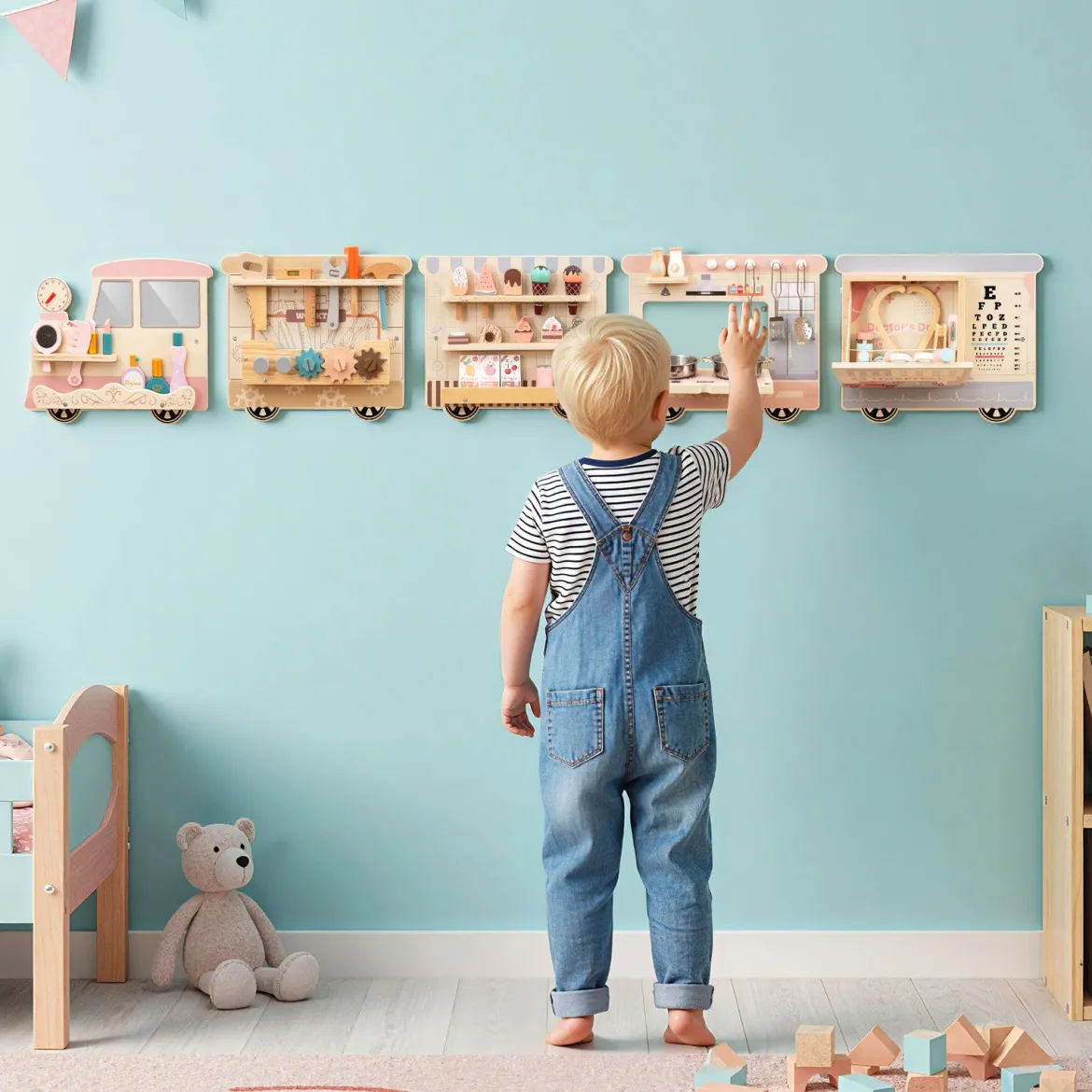 Busy board im Zugform für Kinder Wandmontiertes Activity Board mit Kommode Werkzeugkasten Spielküche Bunt
