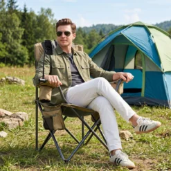 Campingstuhl Klappbar Tragbarer Angelstuhl mit Kühltasche Getränkehalter & Seitentasche bis 200 kg Belastbar