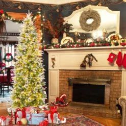 225 cm großer beleuchteter Weihnachtsbaum schneebedeckter Festtagsbaum in Bleistiftform