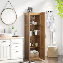 150 cm hohes Aufbewahrungsschrank freistehendes 4-stufiges Bodenschrank mit Tür Schwarz/Natur/Weiß