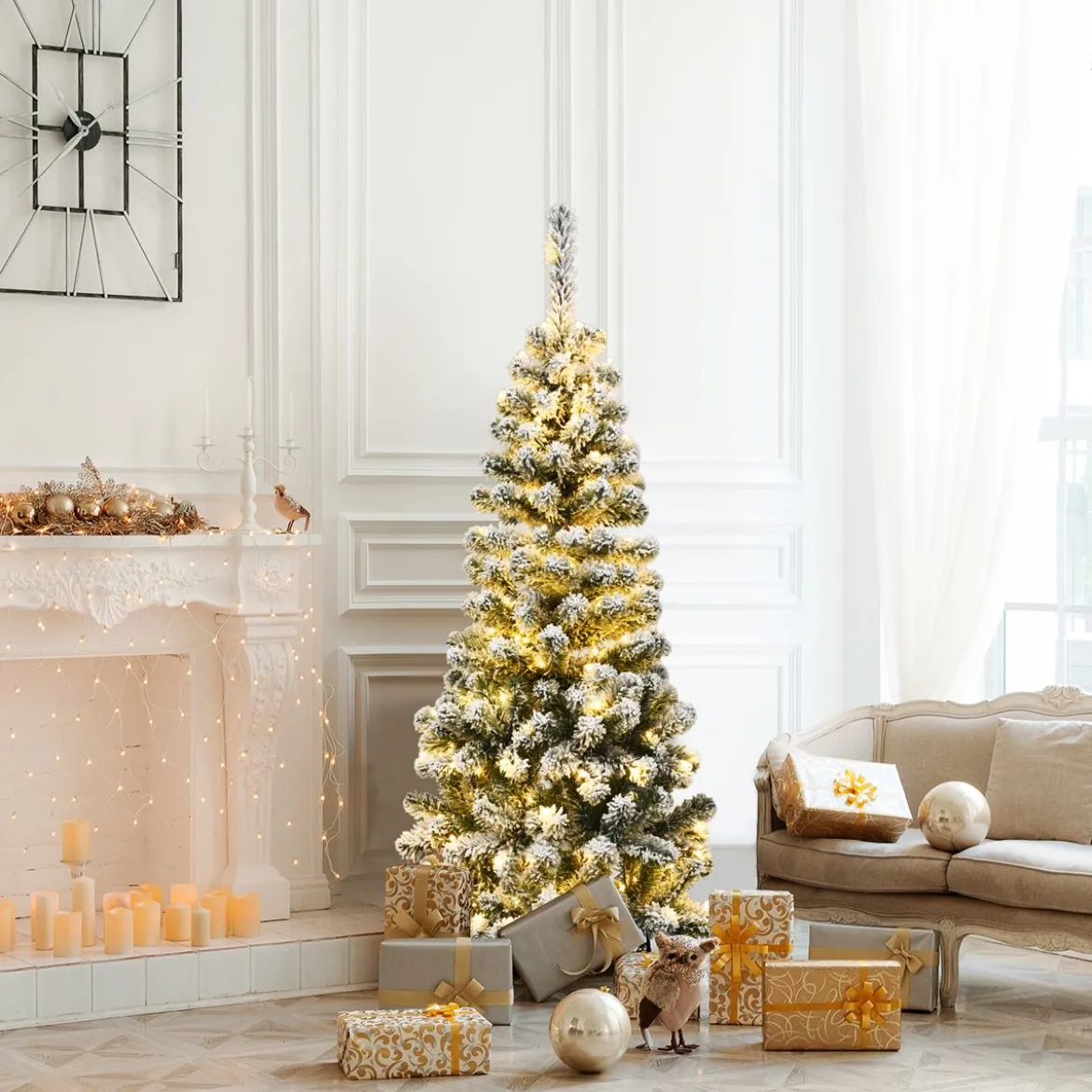 135 cm künstlicher Bleistift-Weihnachtsbaum mit Schnee und 150 LED-Lichtern
