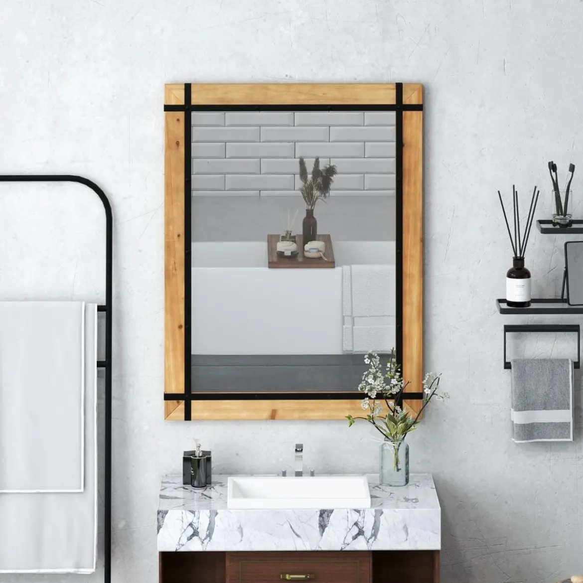 Dekorativer hängender Wandspiegel Spiegel zur Wandmontage Bauernhausstil 77 x 99,5 cm Natur