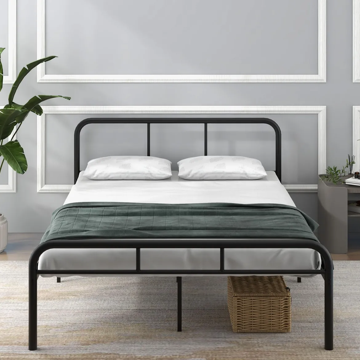 Doppelbettmit Kopf- & Fußteil Metallbett Bettgestell Metallplattformbett für 140 x 190 cm Matratze