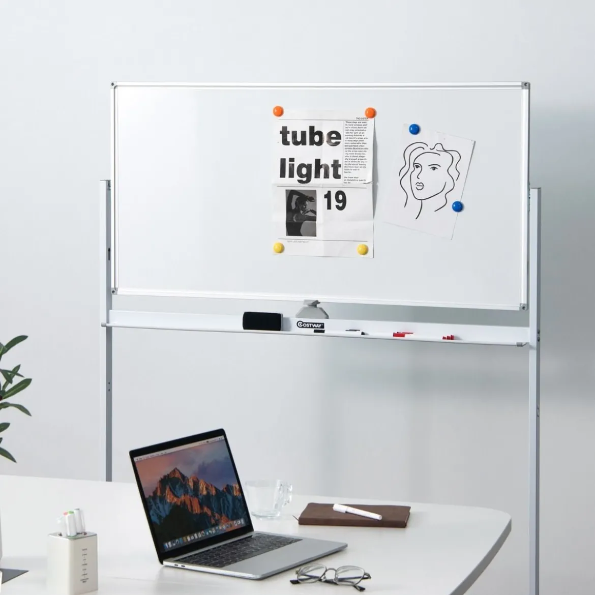 Doppelseitiges magnetisches mobiles Whiteboard verstellbaretrocken abwischbare Tafel auf Rädern Weiß