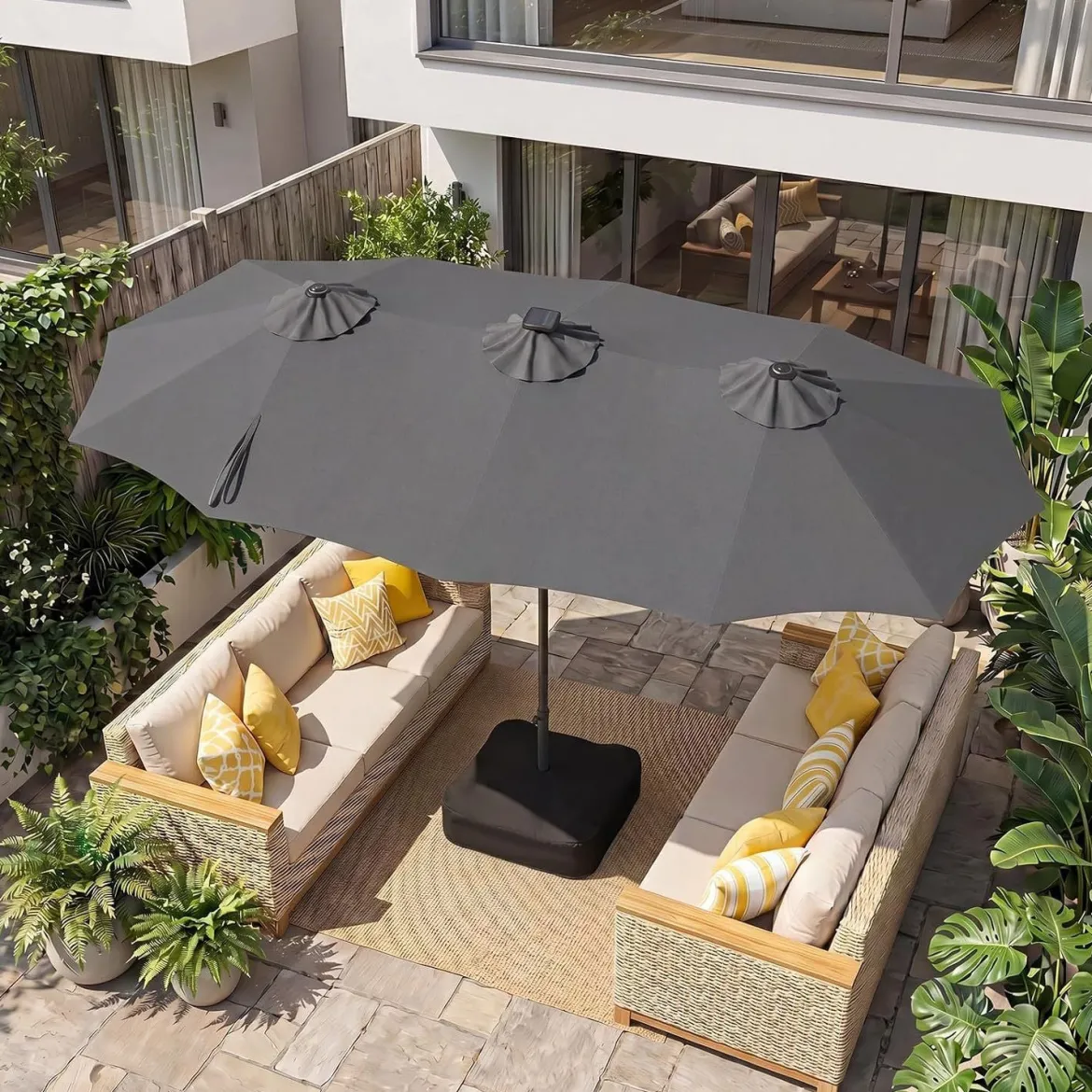 Doppelsonnenschirm 370 x 200 cm Sonnenschirm mit Kurbel & Ständer Terrassenschirm mit 108 LED-Lichtern Grau