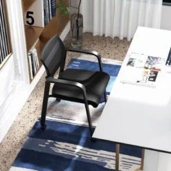 2er Set Bürostühle bis 150kg belastbar mit Rollen & Armlehnen Stapelbare Besucherstühle Konferenzstühle Schwarz