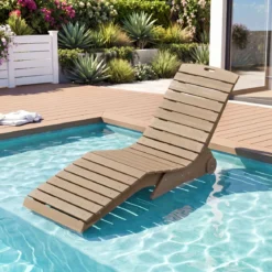 2er Set Sonnenliege aus HDPE Ergonomische Gartenliege in S Form Wetterfester Strandliege mit Rollen Braun