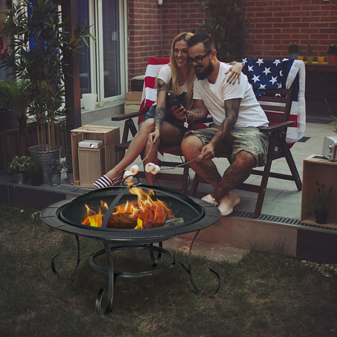 Feuerstelle Garten Grill Feuerkorb mit Funkenhaube 76 x 76 x 53 cm Schwarz