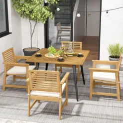 Gartentisch mit Schirmloch Quadratischer Terrassentisch aus Akazienholz für 4 Personen