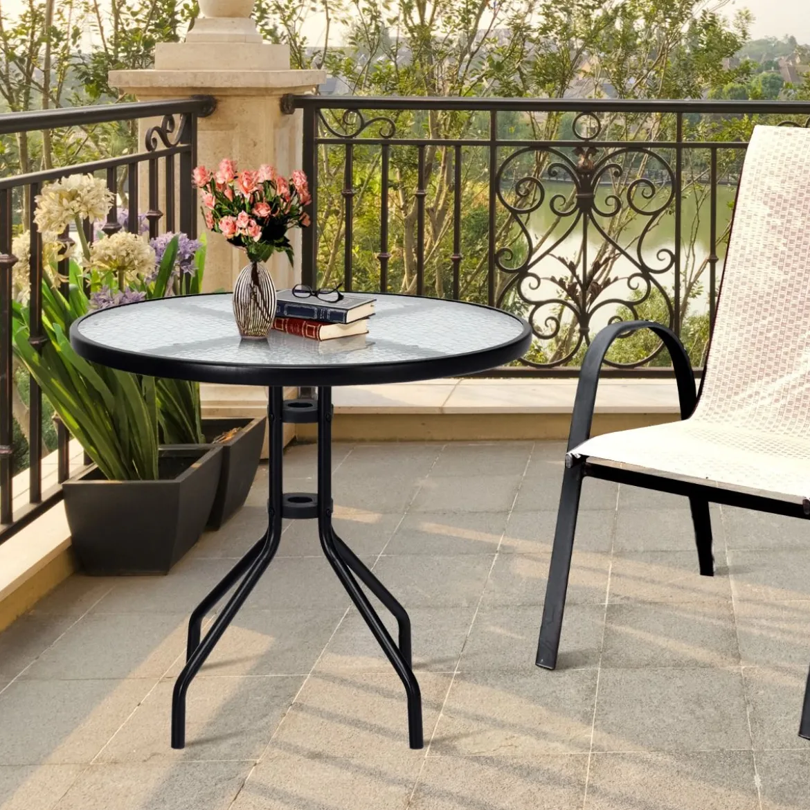 Gartentisch mit Tischplatte aus Gehärtetem Glas & Schirmloch & Metallrahmen Terrassentisch
