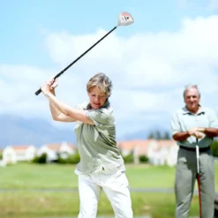 Golf Driver für Damen 460CC Golfschläger aus Aluminium für Rechtshänder mit Schlägerhaube & Graphitschaft
