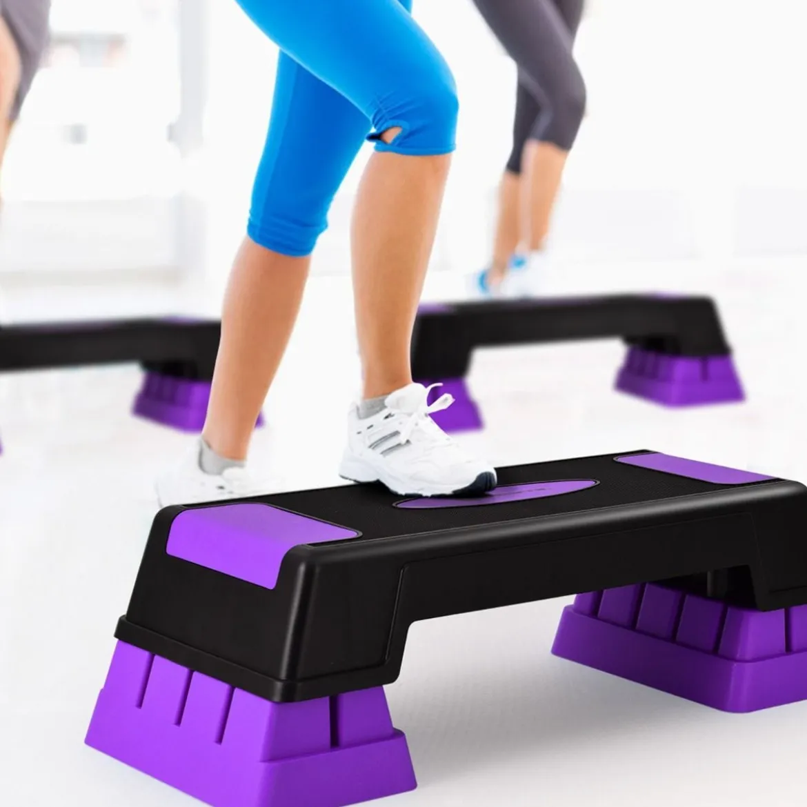 Höhenverstellbarer Aerobic Stepper mit 3 Stufen 12 / 17 / 22 cm Fitness Stepper Lila