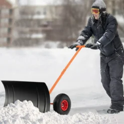 Höhenverstellbare Schneeschaufel auf Rädern Schneeschild mit Verstellbarem Winkel