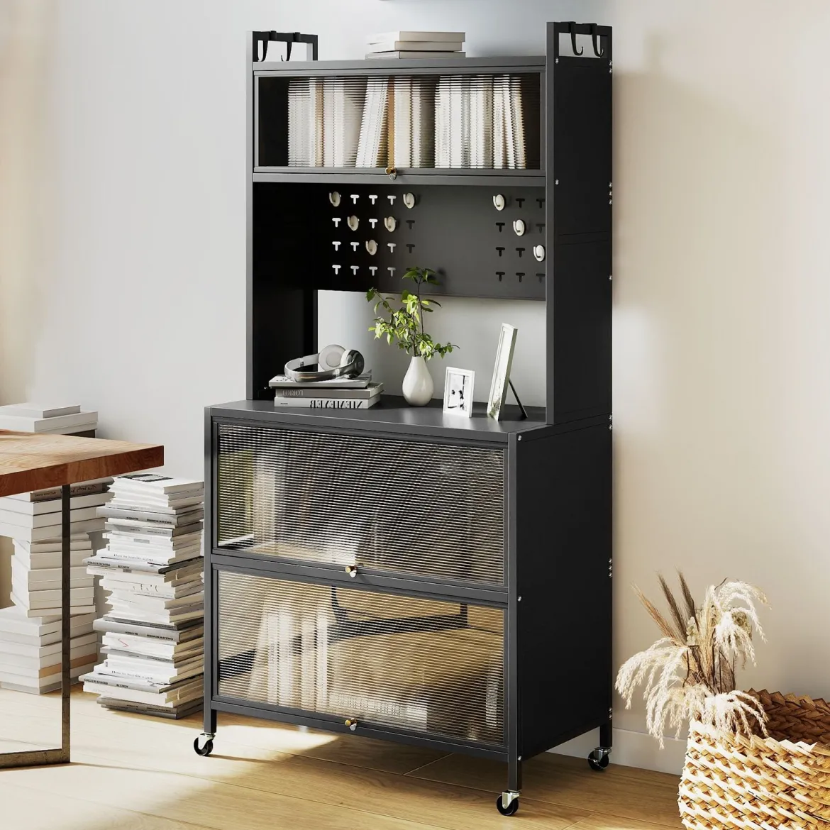 Hoch Küchenschrank mit Rollen & Klapptüren & Stecktafel & Haken Buffetschrank Grau
