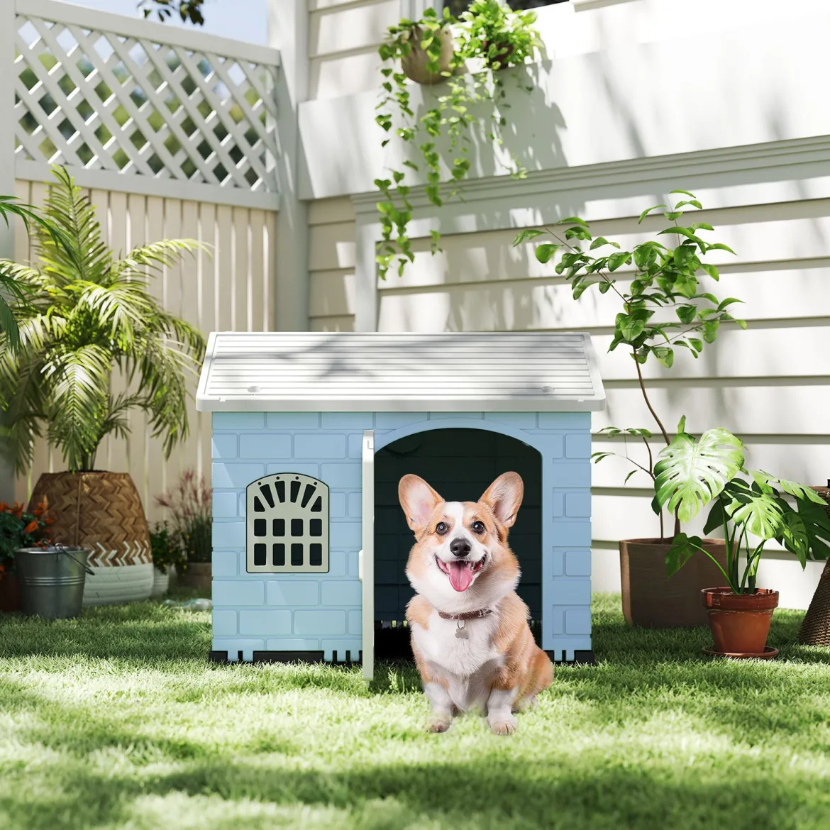 Hundehütte Kunststoff wetterfester Hundehaus mit abschließbarer Tür 3 Fenstern & Schrägdach für kleine Hunde Katzen