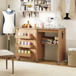 2 in 1 Klappbarer Nähtisch mit Ladestation & Regalen Nähmaschinenschrank Nähschrank Natur