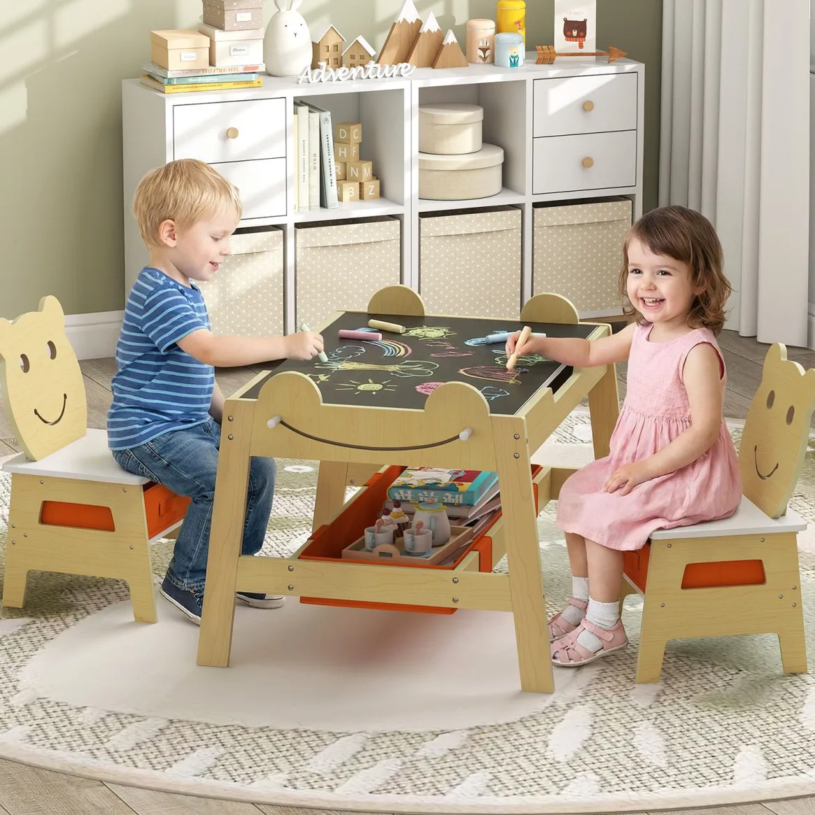 5 in 1 Maltisch mit Wendbarer Tafel & Whiteboard Kindersitzgruppe in Bärenform mit Stauraum Natur