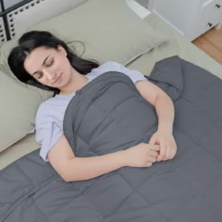 9,1 kg Gewichtete Decke mit Aufbewahrungstasche schwere Decke 183 x 122 cm Grau