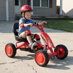 Kinder Gokart Verstellbarer Sitz Pedal Vorwärts Rückwärts Reifen Outdoor für 3-8 Jahre Rot