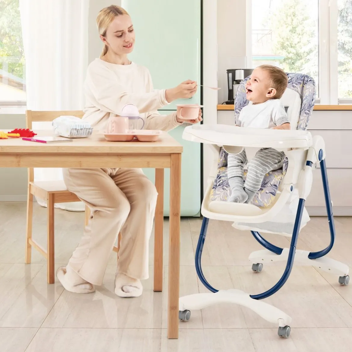 Klappbarer Hochstuhl mit Rädern & Verstellbarer Höhe & Fußstütze & Rückenlehne Babysitz Marineblau