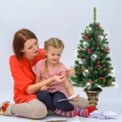 Künstlicher Weihnachtsbaum mit Kiefernzapfen & Roten Beeren 120 cm
