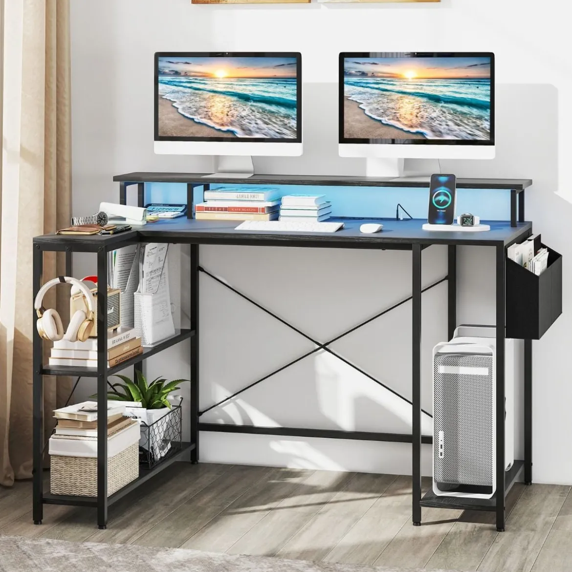 L-förmiger Schreibtisch mit Steckdosen & LED-Beleuchtung Gaming Computertisch Schwarz/Rustikales Braun