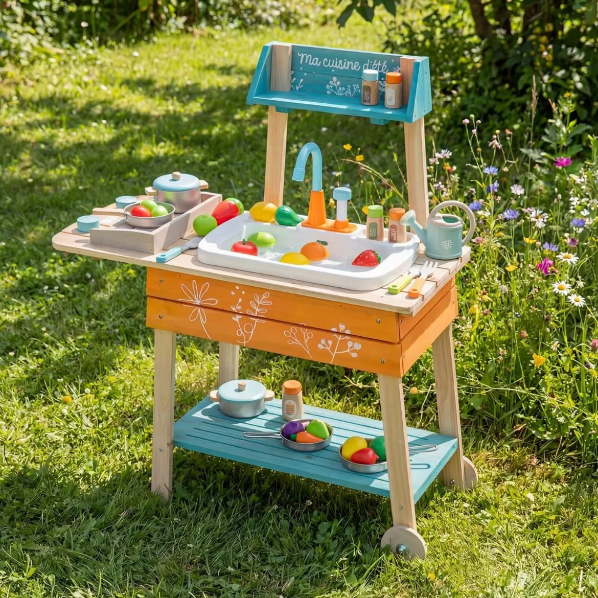 Outdoor Kinderküche Set mit Abnehmbarem Waschbecken & Regalen Holz Spielküche