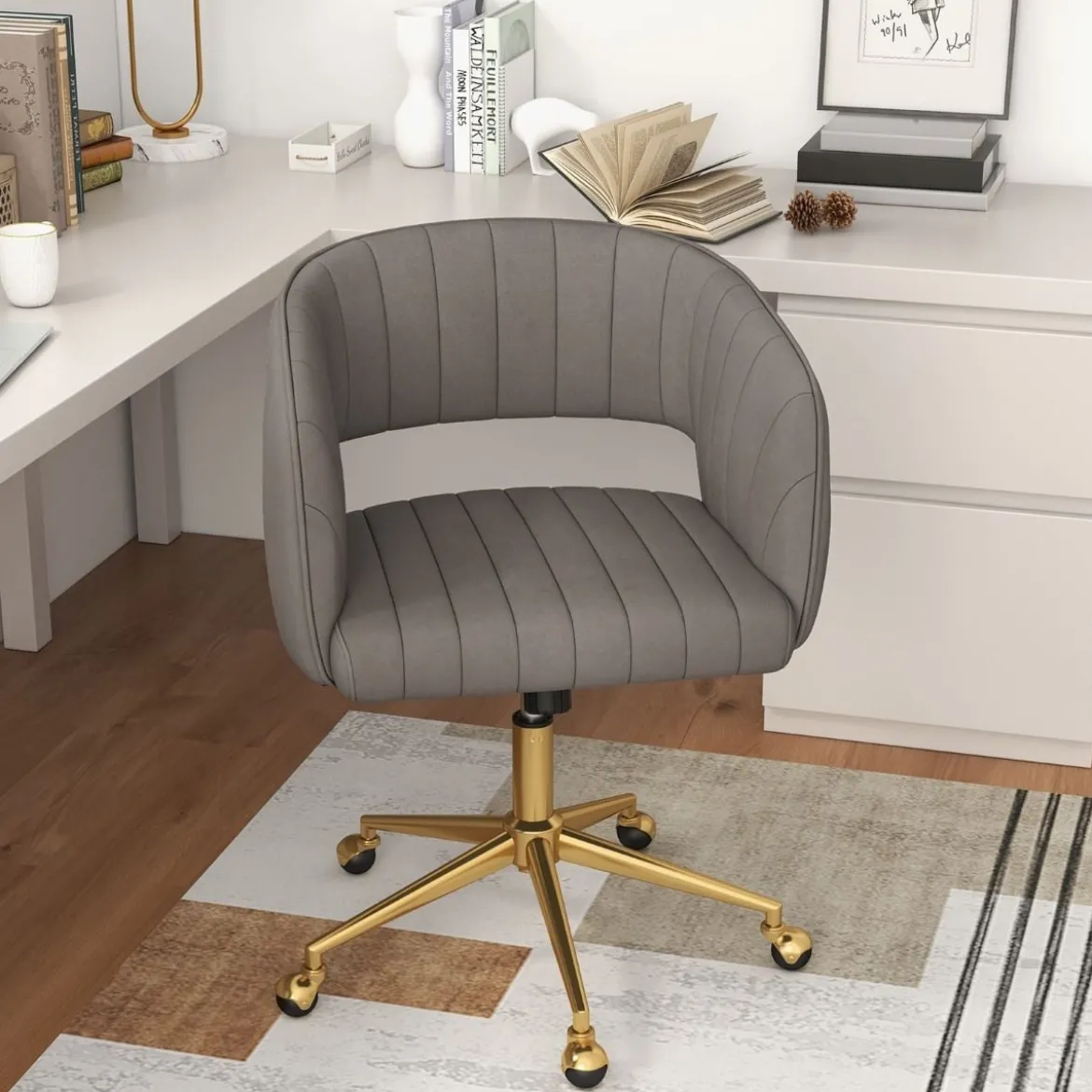 PC-Stuhl aus Samt moderner Drehstuhl mit gepolsterter Rückenlehne verstellbarer Rückenlehnenwinkel Sitzbreite 52cm Grau