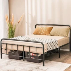 Plattformbett aus Metall Moderner Bettrahmen mit Kopf- und Fußteil 208 x 164 x 102 cm Schwarz
