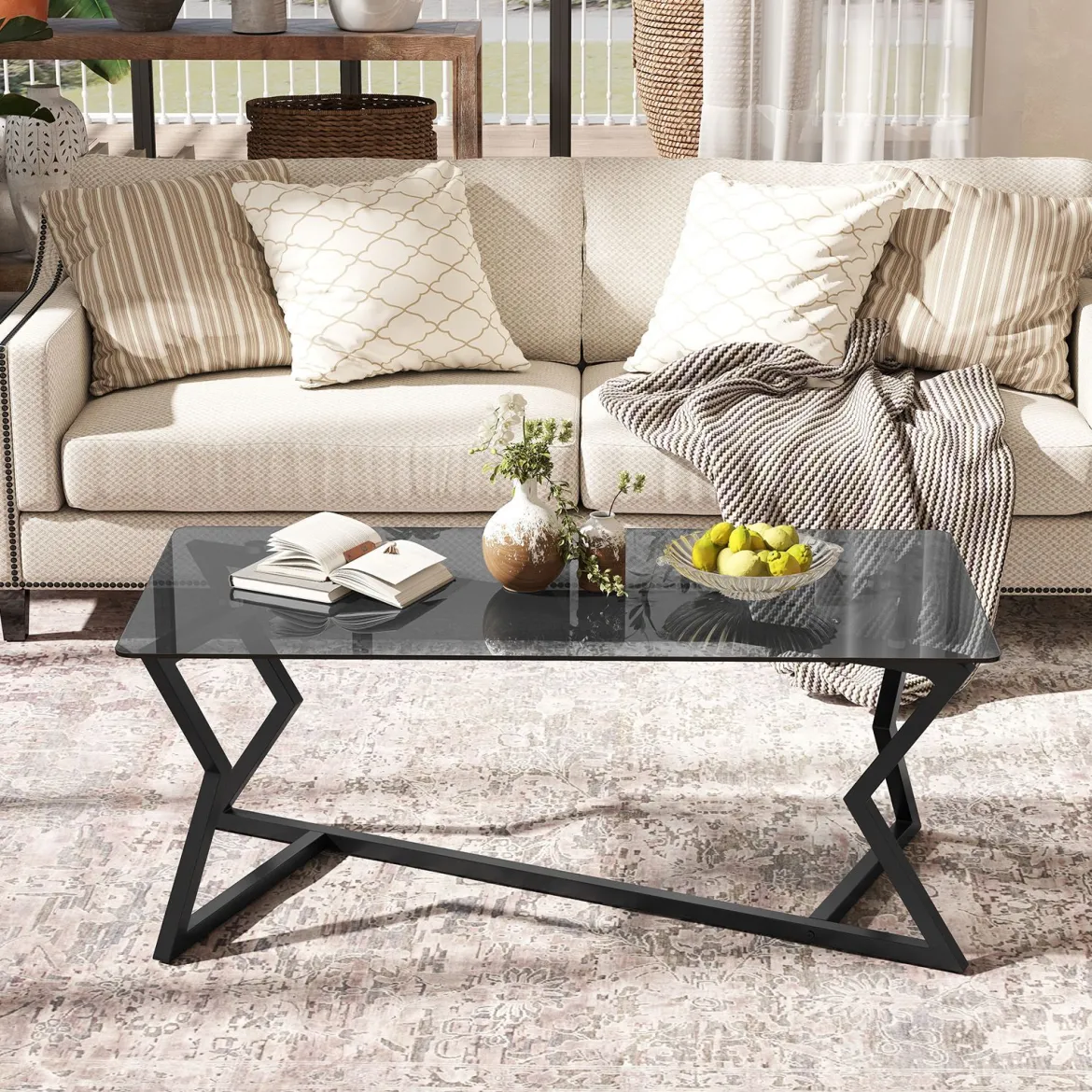 Rechteckiger Couchtisch mit Gehärteter Glasplatte & Geometrischem Metallgestell Moderner Glastisch