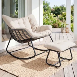 Schaukelstuhl mit Hocker Schaukelsessel mit PE-Rattan & Metallrahmen ergonomischer Relaxsessel