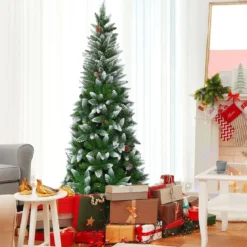 Schneebedeckter Weihnachtsbaum mit Metallständer und 630 Spitzen PVC Nadeln 220 cm