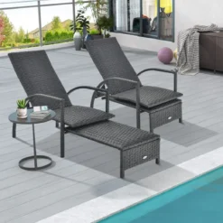 Sonnenliege aus Rattan mit Ausziehbarer Fußstütze & 5-stufig Verstellbarer Rückenlehne