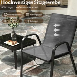 4-teiliges Patio Metallstuhl-Set Modernes Stuhlund Tisch-Set mit Stoffbezug Tischplatte aus gehärtetem Glas Schwarz/Braun/Grau/Blau