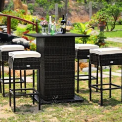 5 TLG. Outdoor-Rattan-Bar-Set Rattan Gartenbar Set Bartisch mit 4 Barhockern & Kissen