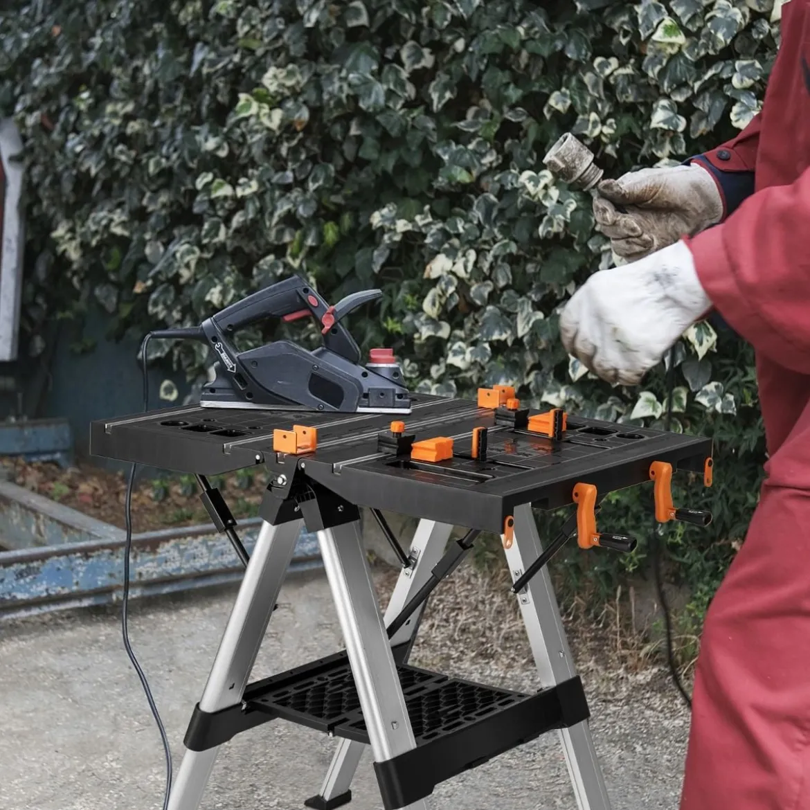 Tragbarer klappbarer Arbeitstisch Sägebock bis 454kg Werktisch bis 200kg für Werkstatt Garage Heim- und Handwerker