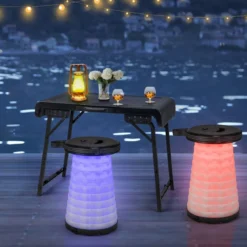 Tragbarer Klapptisch mit 2 LED Teleskophockern Campingtisch & höhenverstellbarer Hocker bis 200 kg belastbar