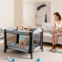 Tragbares 5-in-1-Babybett mit Reisebett & Wiege & Laufstall & Wickeltisch Schwarz + Grau
