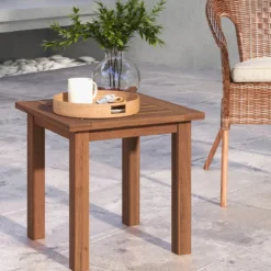 Wetterfester Beistelltisch aus Massivholz mit Gelatteter Tischplatte Gartentisch 44,5 x 44,5 x 43 cm