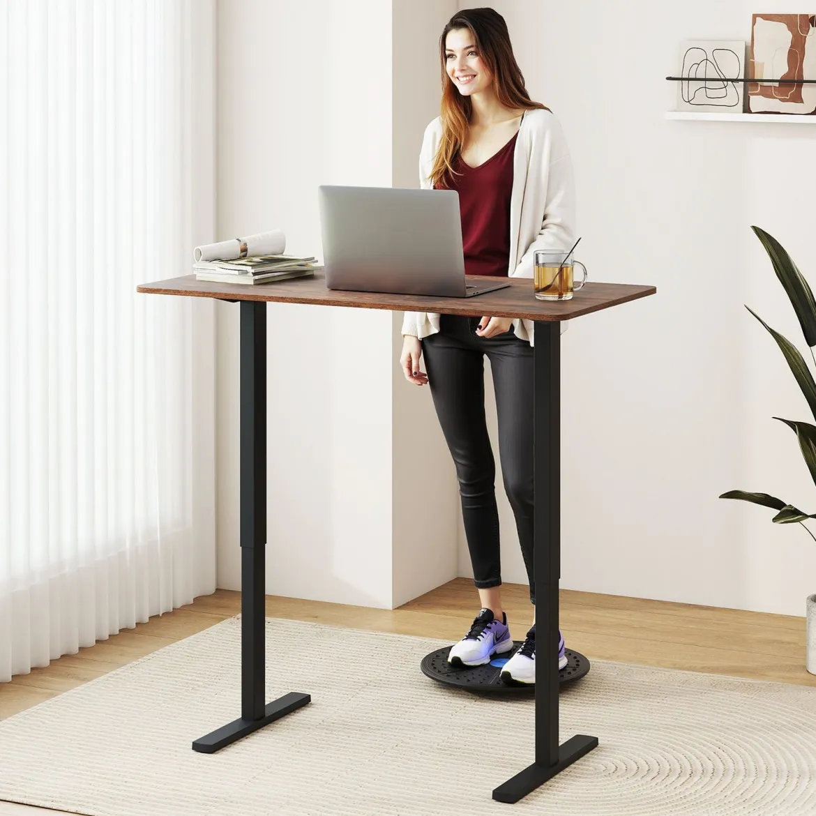 120 x 60 cm Höhenverstellbarer Schreibtisch mit Haken Elektrischer Stehschreibtisch Rustikales Braun